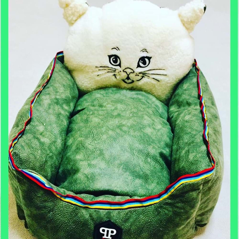 Daisy Kedi Başlıklı Minderli Yatak